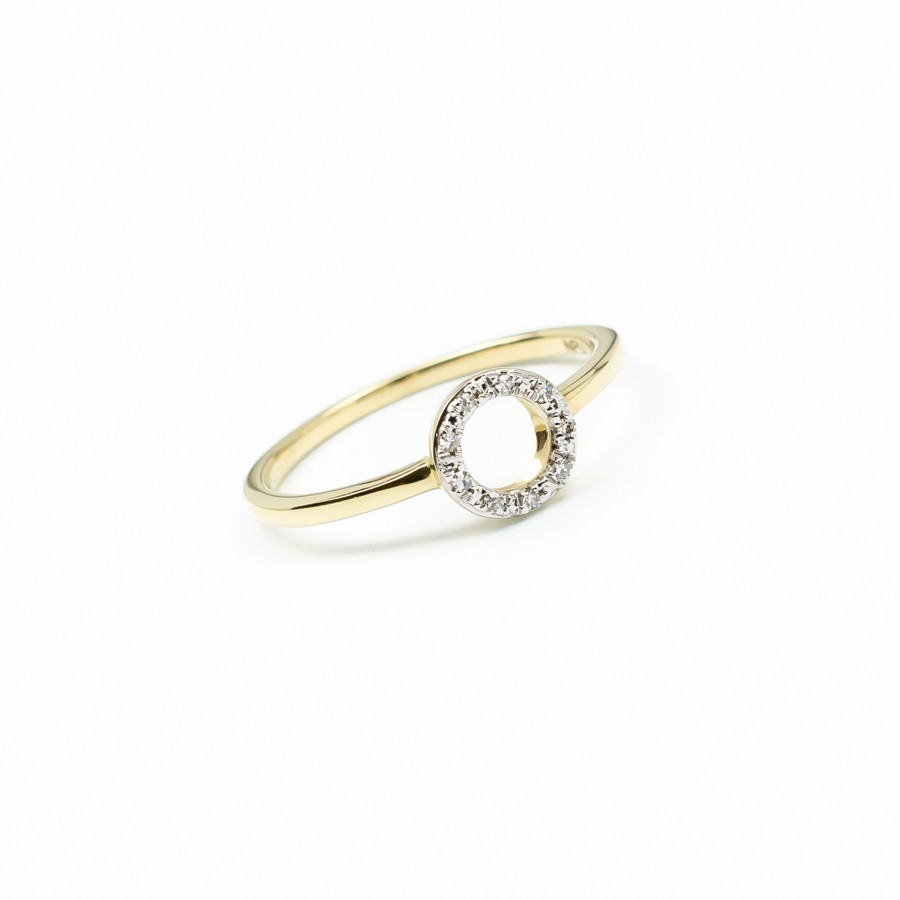 Gelbgold Ring mit Diamanten – Kreisring Design. Jetzt oder nie!