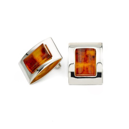 Ohrringe mit großem Bernstein. Schau dich das an. Sehr elegant!