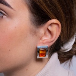 Ohrringe mit großem Bernstein. Schau dich das an. Sehr elegant!