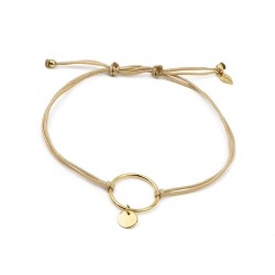 Textilarmband mit vergoldetem Ring & Plättchen – Filigraner Stil