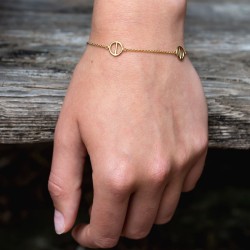 Vergoldetes Silberarmband – modernes Design mit Kreisstichen