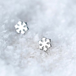 Schneeflocken Ohrpiercing 925er Silber – Zauberhaft & Filigran